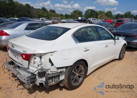 2015 Infiniti Q50 Premium z USA, uszkodzony, nr VIN JN1BV7AR4FM413964